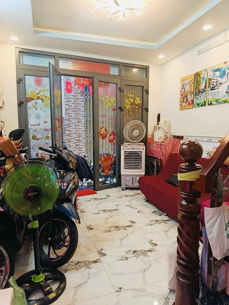 DUY NHẤT: BÁN NHÀ NHẬT TẢO P.4, Q.10 - NGANG 3.6M - 3 LẦU BTCT - CHỈ 4.49 T.Ỷ TL.